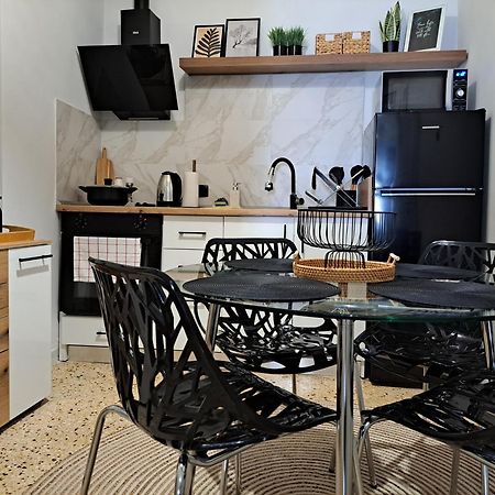 Stylish City Center Apartment Serres Extérieur photo