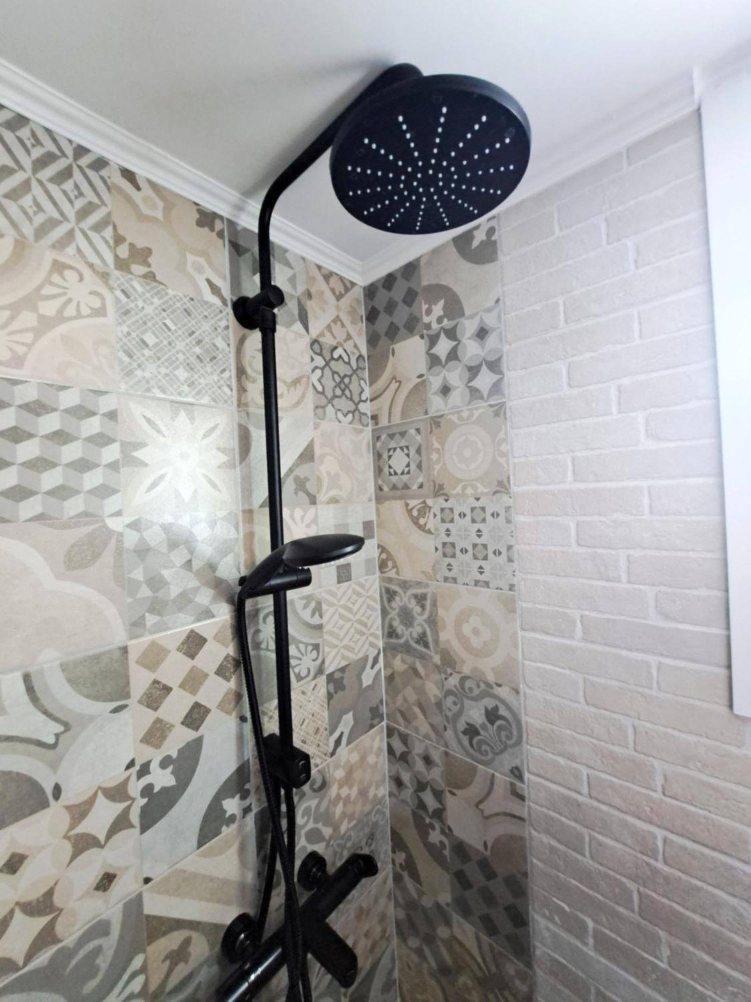 Stylish City Center Apartment Serres Extérieur photo